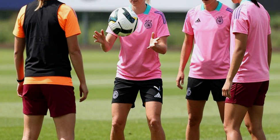 শূন্য থেকে লেখা যায় না: একটি ফুটবল বিশ্লেষণ কেন ব্যর্থ হলো, আর কী শেখাল