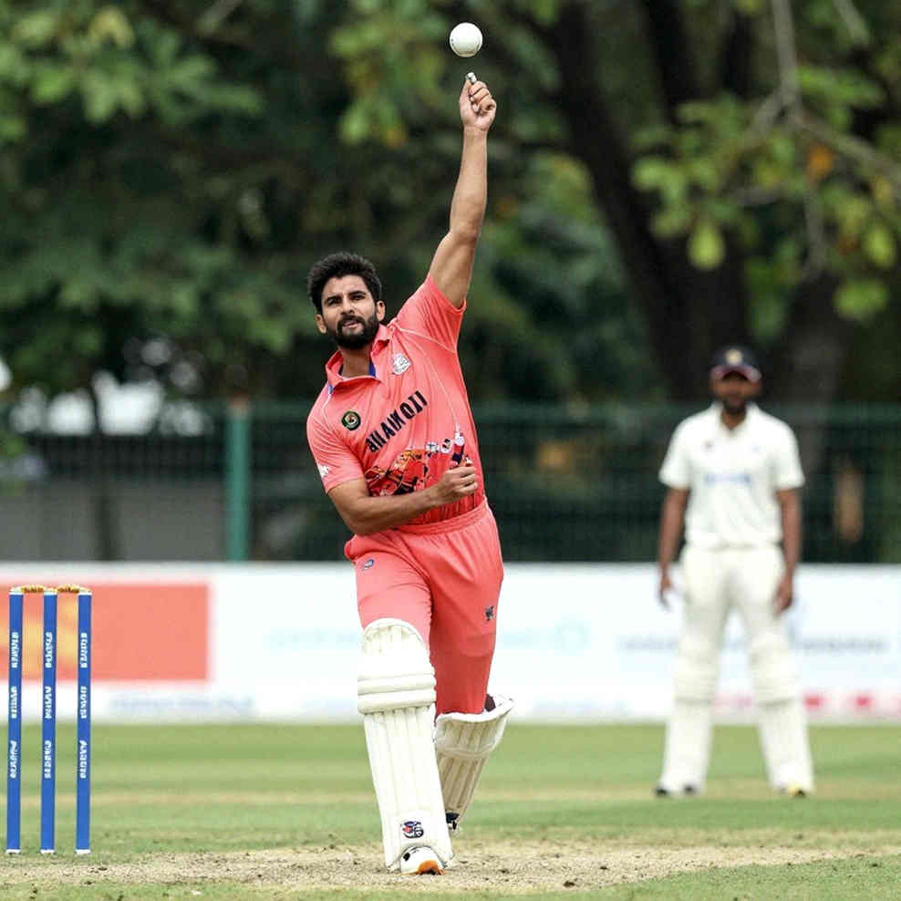 ৫০ রানে অলআউট, ৯২ বলে ইনিংস: এশিয়া কাপের মাঝের ওভার আর ২০২৬ বিশ্বকাপের ডেটা-সতর্কবার্তা