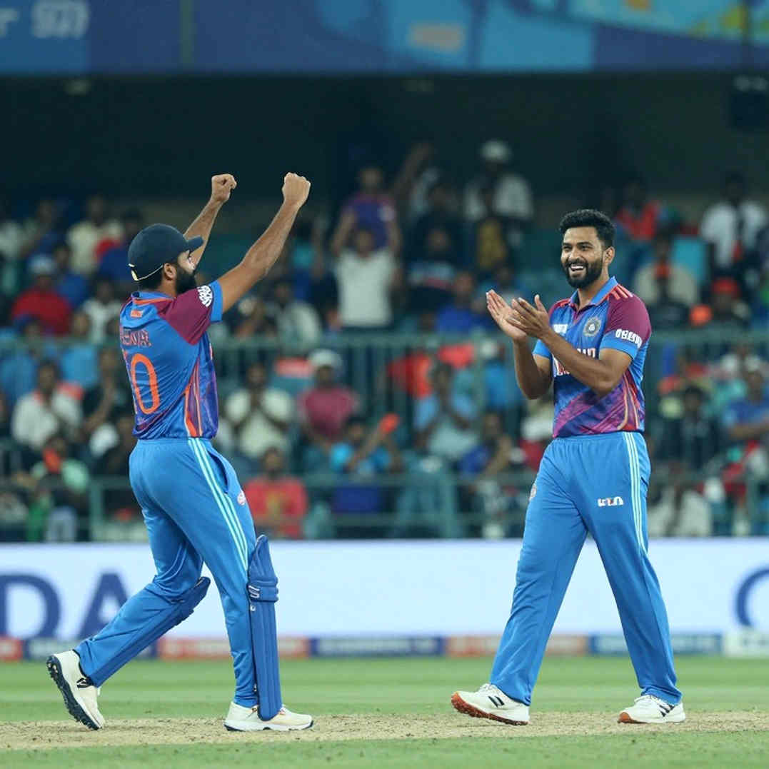 Asia's Middle Overs: Where the Numbers Unmask the Stars Asia's Middle Overs: Where the Numbers Unmask the Stars