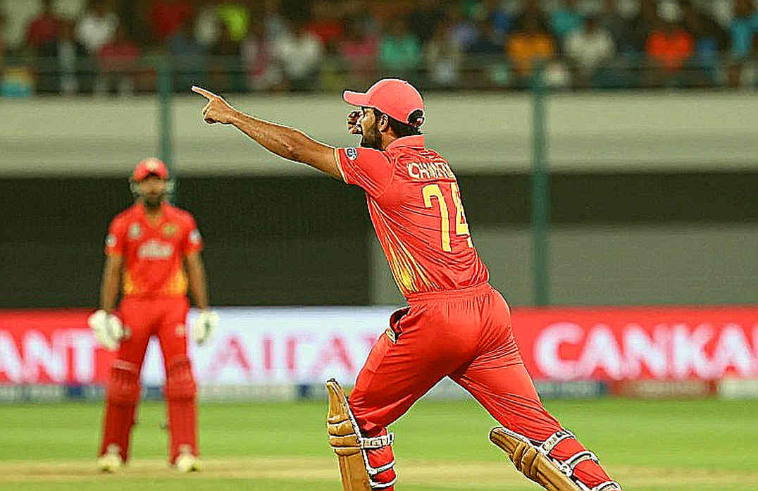 ৯৯-এর ধাক্কা, ঘাড়ের বন্ধনী: কেপ টাউনের ঘড়ি এখন অস্ট্রেলিয়ার হাতে নেই ৯৯-এর ধাক্কা, ঘাড়ের বন্ধনী: কেপ টাউনের ঘড়ি এখন অস্ট্রেলিয়ার হাতে নেই