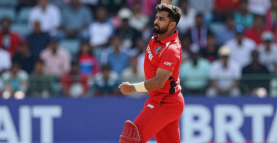 ডিমেরিট পয়েন্টের নিরব লেজার: রানচিতে পাওয়েল-রাদারফোর্ডের দুই সেকেন্ড আর চব্বিশ মাস