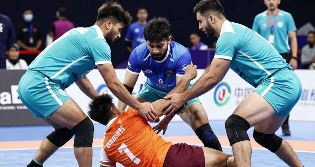 যে তালিকায় নাম ছিল না: রিতু নেগীর এক কোটি আর হিমাচলের অলিখিত নিয়ম